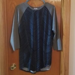 LulaRoe quarter sleeve